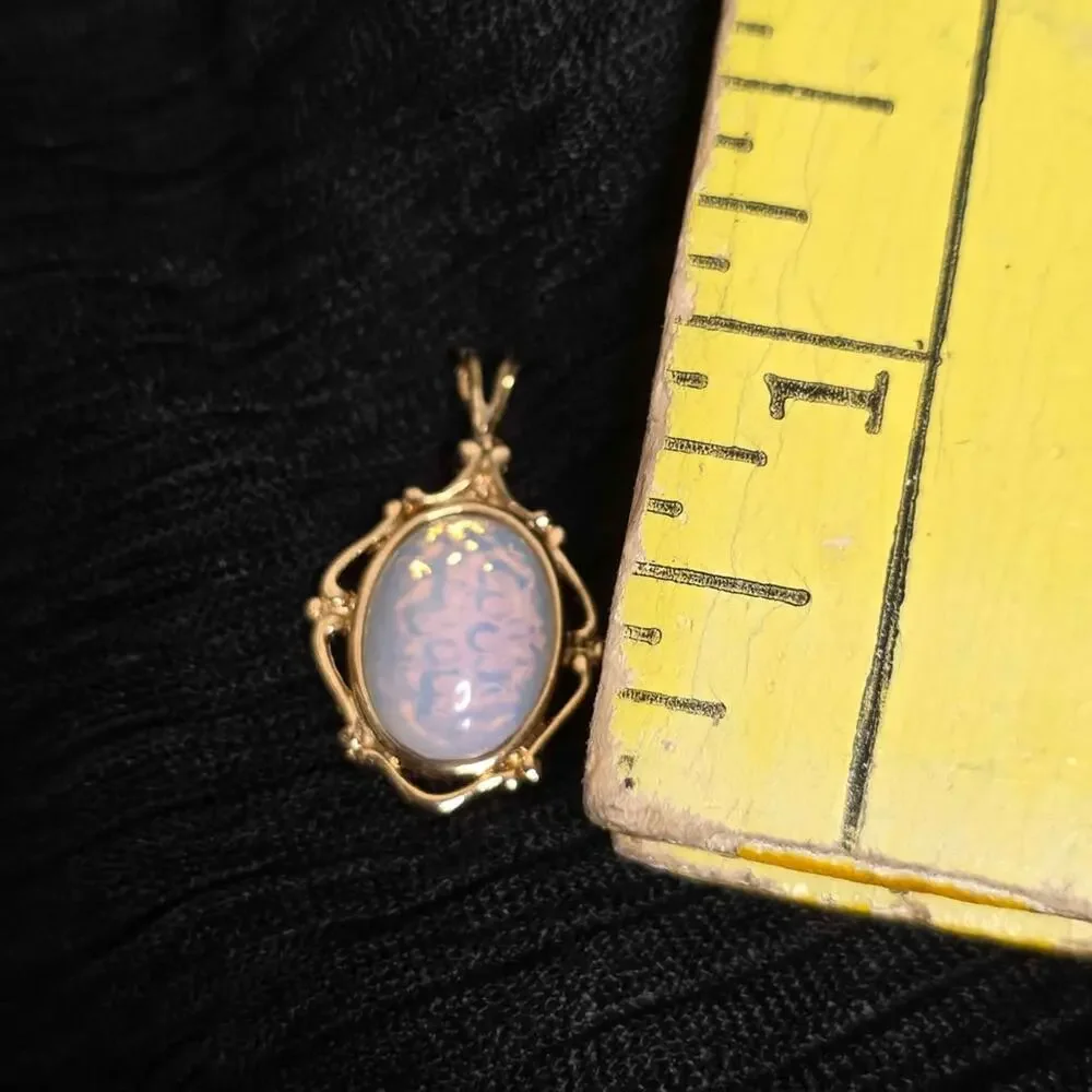 Vintage Faux Opal Pendant Gold Tone Necklace Charm Ethereal Coquette Fairy